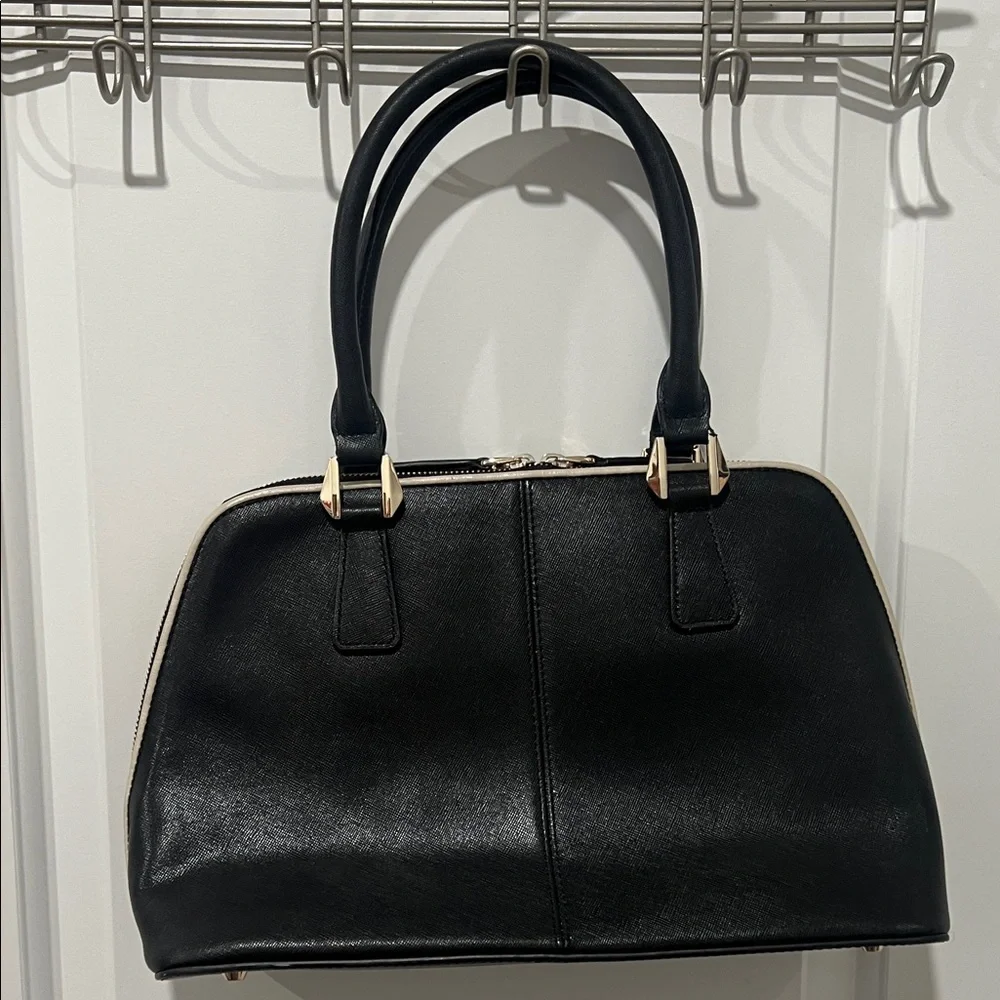 Elegant Black Satchel with white piping by SUSU